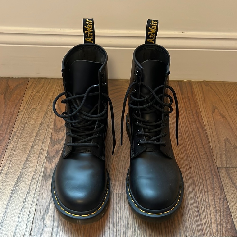 Like new dr martens